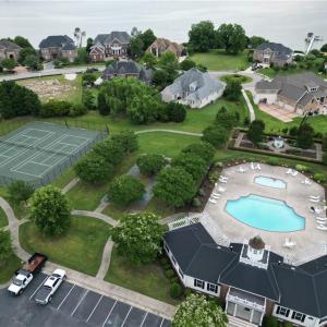 Photo #11 of 313 Tindall's Court, Suffolk, Virginia 0.6 acres
