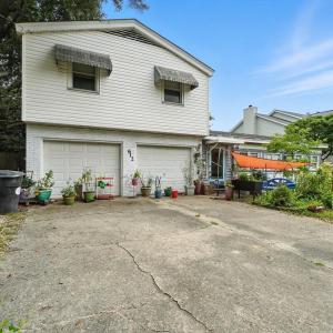Photo #15 of 612 Surfside Avenue, Virginia Beach, Virginia 0.2 acres