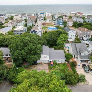 Photo #10 of 612 Surfside Avenue, Virginia Beach, Virginia 0.2 acres
