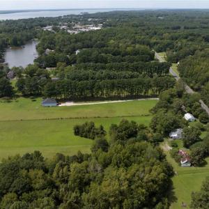Photo #12 of 7848 Guinea Road, Gloucester, Virginia 2.3 acres