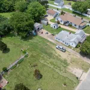 Photo #4 of 1360 Poquoson Avenue, Poquoson, Virginia 0.5 acres