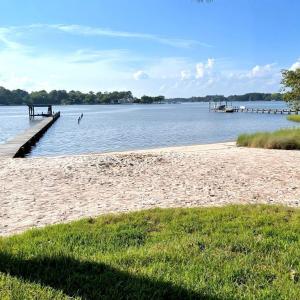 Photo #2 of 6017 River Road, Norfolk, Virginia 0.5 acres