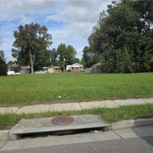 Photo #1 of 2520 Turnpike Road, Portsmouth, Virginia