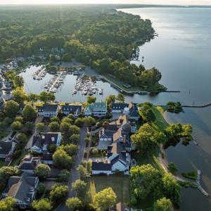 Photo #37 of 1540 Harbor Road, Williamsburg, Virginia 0.4 acres