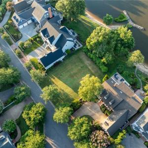 Photo #45 of 1540 Harbor Road, Williamsburg, Virginia 0.4 acres