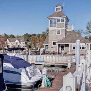 Photo #48 of 1540 Harbor Road, Williamsburg, Virginia 0.4 acres