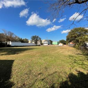 Photo #7 of 1923 Ocean View Avenue, Norfolk, Virginia 0.3 acres