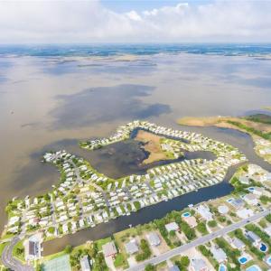 Photo #19 of 3665 Sandpiper Road, Virginia Beach, Virginia