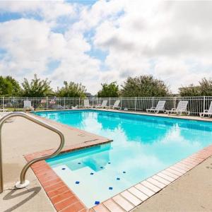 Photo #26 of 3665 Sandpiper Road, Virginia Beach, Virginia