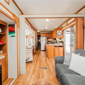 Photo #7 of 3665 Sandpiper Road, Virginia Beach, Virginia