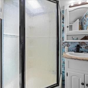 Photo #24 of 3665 Sandpiper Road, Virginia Beach, Virginia