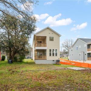 Photo #8 of 158 Riverview Avenue, Smithfield, Virginia 0.2 acres