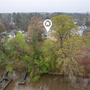 Photo #5 of 158 Riverview Avenue, Smithfield, Virginia 0.2 acres