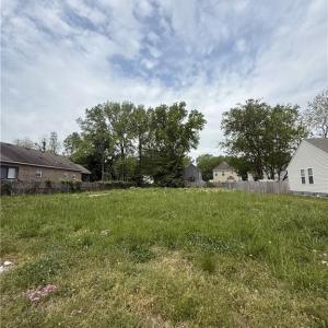 Photo #2 of 6232 Old Townpoint Road, Suffolk, Virginia 0.3 acres