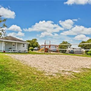 Photo #14 of 3665 Sandpiper Road, Virginia Beach, Virginia