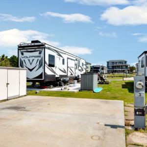 Photo #20 of 3665 Sandpiper Road, Virginia Beach, Virginia