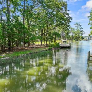 Photo #3 of 106 Anchor Drive, Yorktown, Virginia 1.7 acres