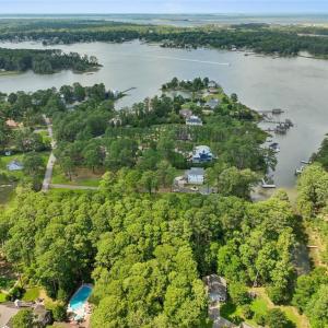 Photo #9 of 106 Anchor Drive, Yorktown, Virginia 1.7 acres