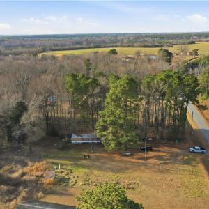 Photo #1 of 21118 Bethel Road, Courtland, Virginia 9.0 acres