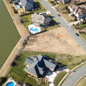 Photo #7 of 341 Scone Castle Loop, Chesapeake, Virginia 0.5 acres