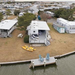 Photo #7 of 3665 Sandpiper Road, Virginia Beach, Virginia