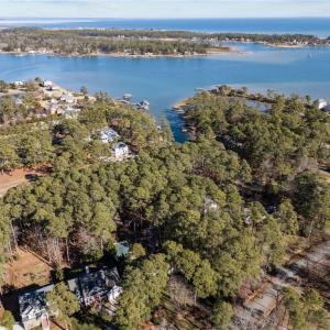 Photo #16 of 713 Ship Point Road, Yorktown, Virginia 0.6 acres