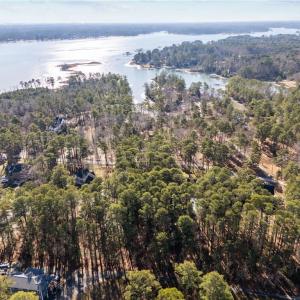 Photo #7 of 713 Ship Point Road, Yorktown, Virginia 0.6 acres