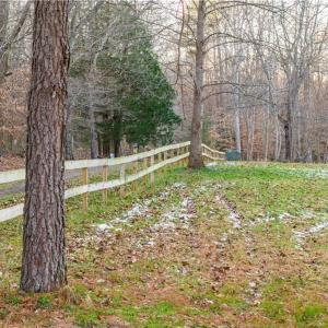 Photo #18 of 9744 Runninghorse Lane, Gloucester, Virginia 18.5 acres