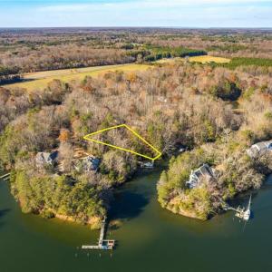 Photo #8 of .51+AC Oyster Cove Landing, Hartfield, Virginia 0.9 acres