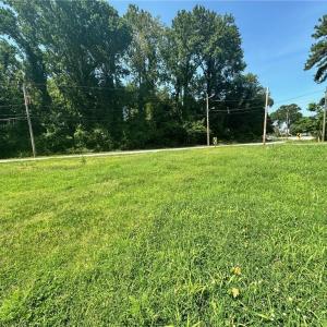 Photo #2 of 604 Old Buckroe Road, Hampton, Virginia