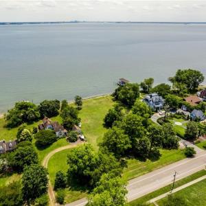 Photo #5 of 1508 Chesapeake Avenue, Hampton, Virginia 0.6 acres