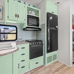 Photo #19 of 3665 Sandpiper Road, Virginia Beach, Virginia