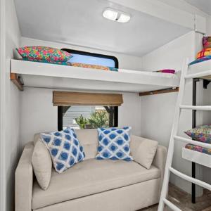 Photo #40 of 3665 Sandpiper Road, Virginia Beach, Virginia