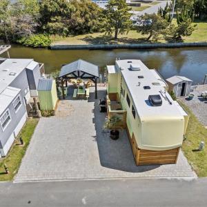 Photo #47 of 3665 Sandpiper Road, Virginia Beach, Virginia