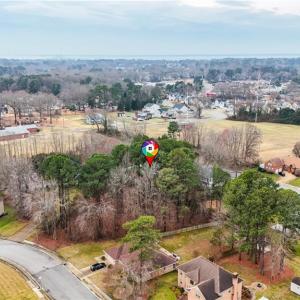 Photo #16 of 39 Edenbrook Drive, Hampton, Virginia 0.7 acres