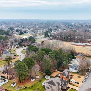 Photo #7 of 39 Edenbrook Drive, Hampton, Virginia 0.7 acres