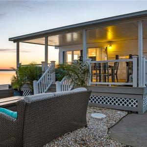 Photo #16 of 3665 Sandpiper Road, Virginia Beach, Virginia