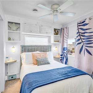 Photo #18 of 3665 Sandpiper Road, Virginia Beach, Virginia