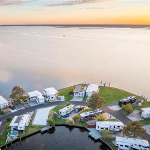 Photo #4 of 3665 Sandpiper Road, Virginia Beach, Virginia