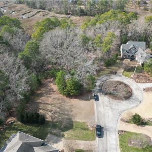 Located at end of court