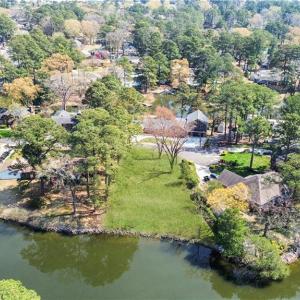Beautiful cleared lot in residential subdivision.