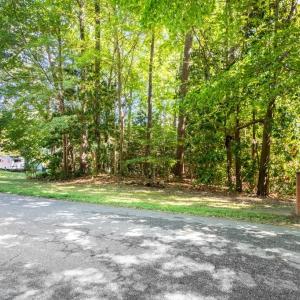 Photo #5 of 42 Scufflefield Road, Newport News, Virginia 2.1 acres