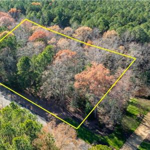 Photo #13 of 2412 Reserve Drive, Williamsburg, Virginia 1.3 acres