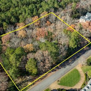 Photo #11 of 2412 Reserve Drive, Williamsburg, Virginia 1.3 acres
