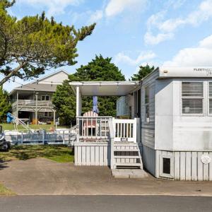 Photo #28 of 3665 Sandpiper Road, Virginia Beach, Virginia