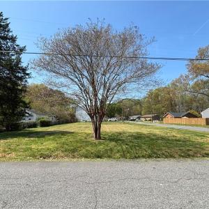 Photo #2 of 832 Oklahoma Drive, Chesapeake, Virginia 0.2 acres