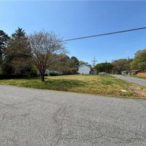 Photo #7 of 832 Oklahoma Drive, Chesapeake, Virginia 0.2 acres