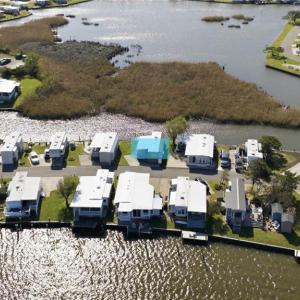 Photo #5 of 3665 Sandpiper Road, Virginia Beach, Virginia