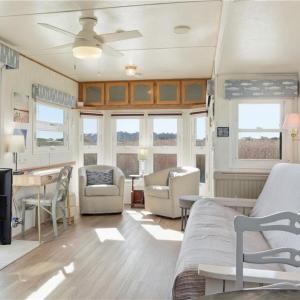 Photo #7 of 3665 Sandpiper Road, Virginia Beach, Virginia