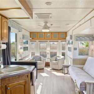 Photo #8 of 3665 Sandpiper Road, Virginia Beach, Virginia